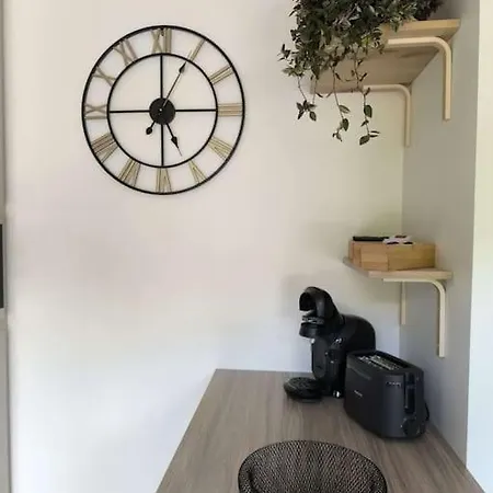 Entre Vignes Et Foret Chalet *