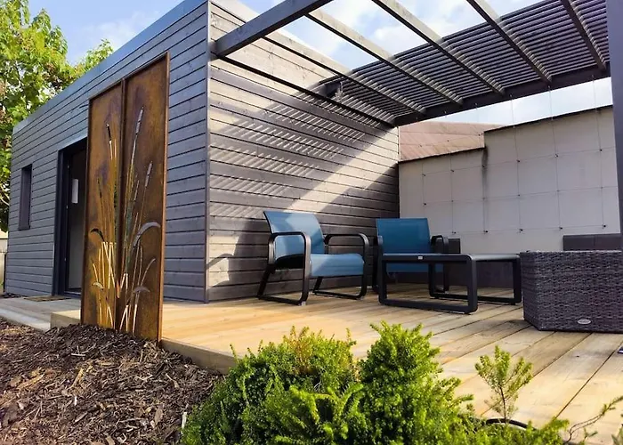 Chalet Entre Vignes Et Forêt *